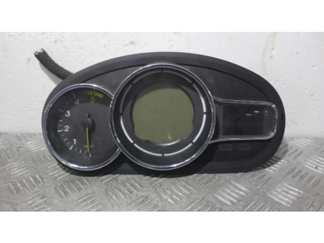 Přístrojová deska  Renault Megane III 2009 RNI248100054R  