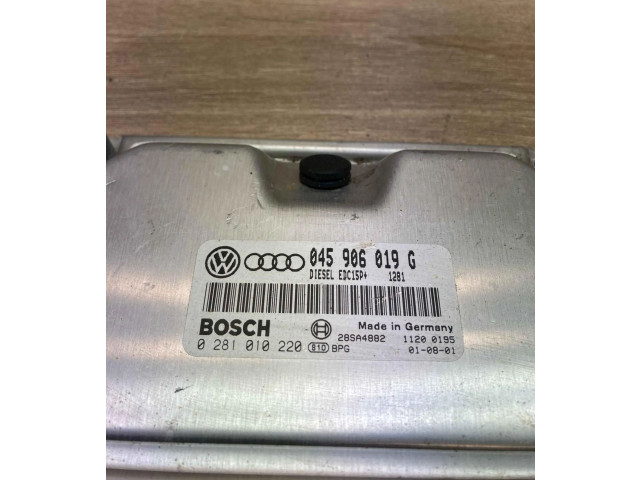 Řídící jednotka 045906019G, 0281010220   Audi A2 2000