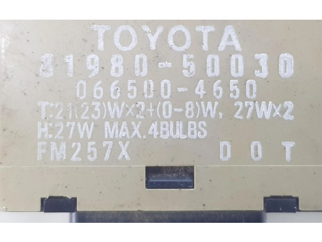   Pojistková skříňka 8198050030, 0665004650   Toyota Land Cruiser (J120) 2004