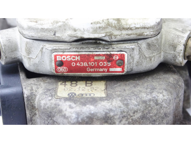Vstřikovací lišta 0438121087, 0481333535   Audi 80 90 B3     