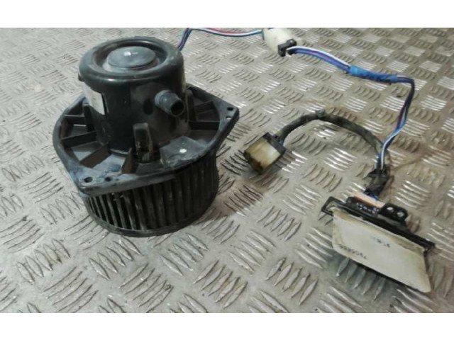 Вентилятор печки    0130111154   Nissan Vanette