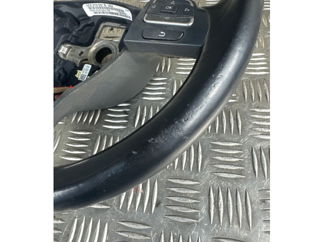 Руль Volkswagen Tiguan  2007 - 2016 года 5C0419091B, 5K0959542      