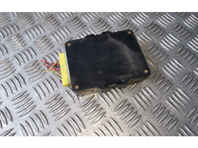 Блок управления 1106973Y01, M71ABB30   Nissan Sunny