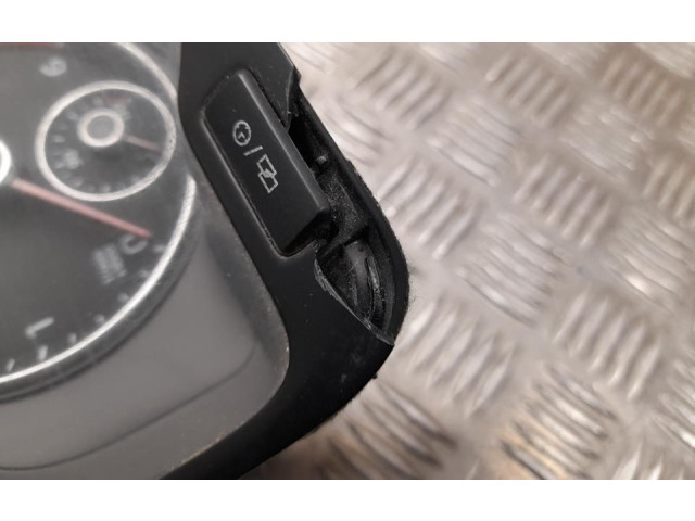 Přístrojová deska  Volkswagen Transporter - Caravelle T5 2014 7E0920870J, B2223  