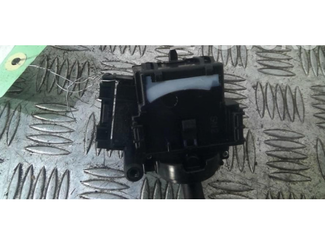 Ручка стеклоочистителей 3731062JA1   Suzuki Splash