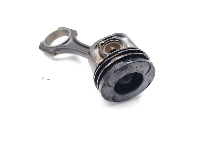 Píst OM640.940, 640.940   Mercedes-Benz A W169    OM640.940 