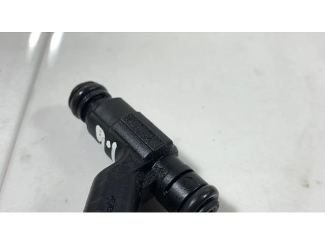 Форсунка 028015599    Mini One - Cooper R50 - 53 для бензинового двигателя  1.6