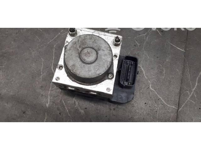 Блок АБС 116040-30200   Toyota  iQ  2008 - - года