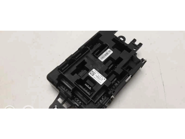 Блок предохранителей  938907001   BMW 7 G11 G12    