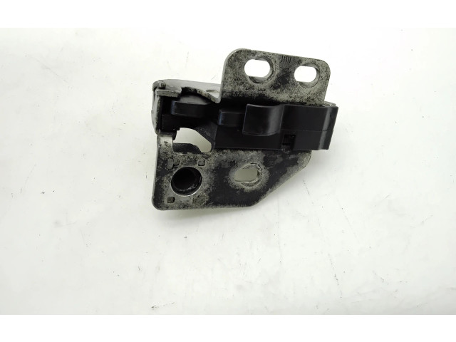 Замок багажника A9067401135, A070016    Volkswagen Crafter 2006 - 2016 года