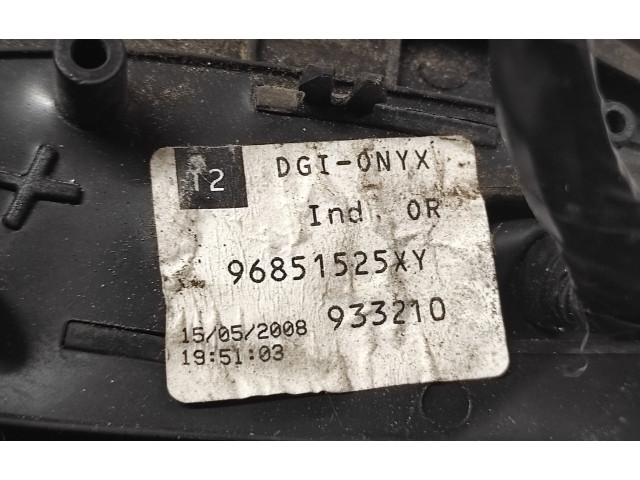 Zpětné zrcátko pravé Citroen C4 I Picasso 2008  96851525XY, 933210  