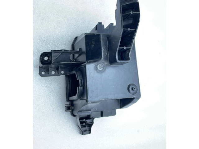 Блок предохранителей  A1665400224   Mercedes-Benz GLS X166    