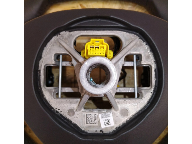 Volant Peugeot 2008 II 2023 2323503175, 661220700A  