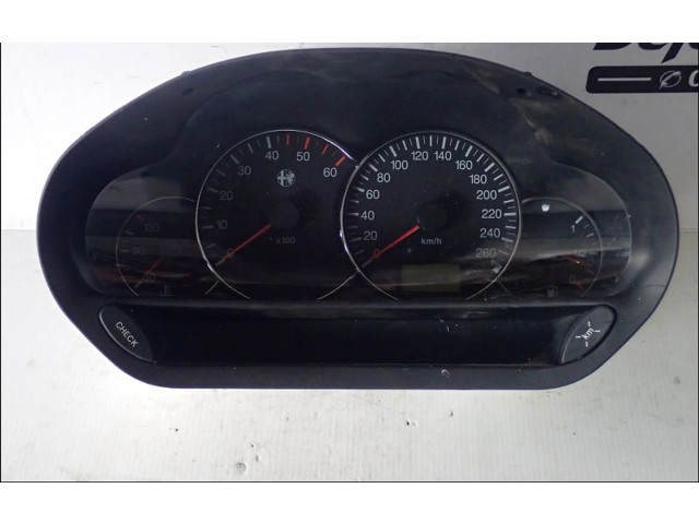 Přístrojová deska  Alfa Romeo 166 2000 156050057  
