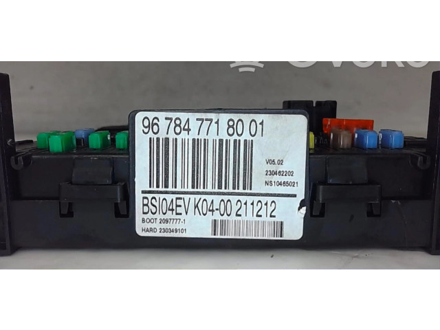 Pojistková skříňka Řídící jednotka BSM 967847718001   Peugeot 5008 2013