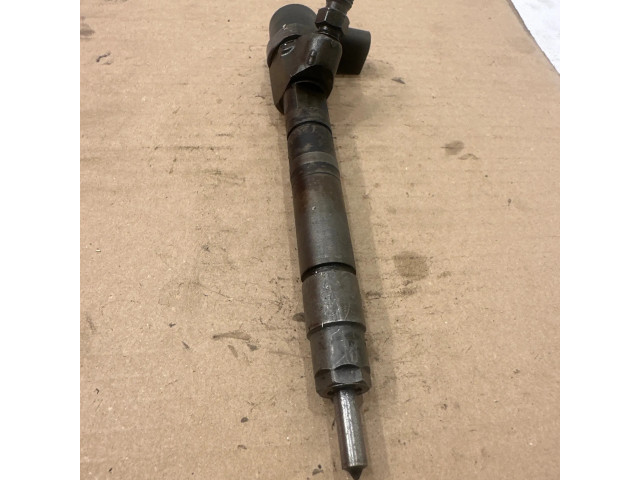 Vstřikovač 0445110189   Mercedes-Benz C W203  pro naftový motor 2.2  