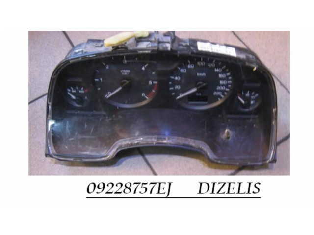 Přístrojová deska  Opel Zafira A 2003 09228757EJ, 09228757  