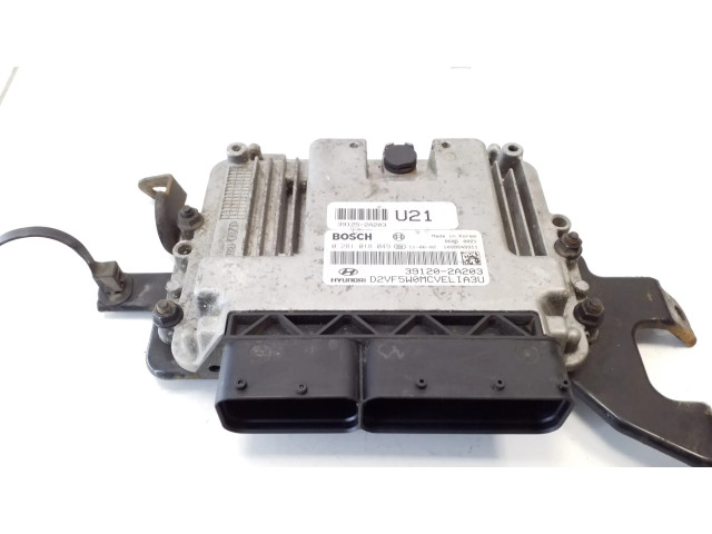 Řídící jednotka 391202A203, 0281018049   Hyundai i40 2015
