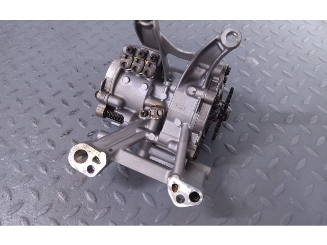 Čerpadlo oleje 11418631810, 8631810   BMW 1 F40   