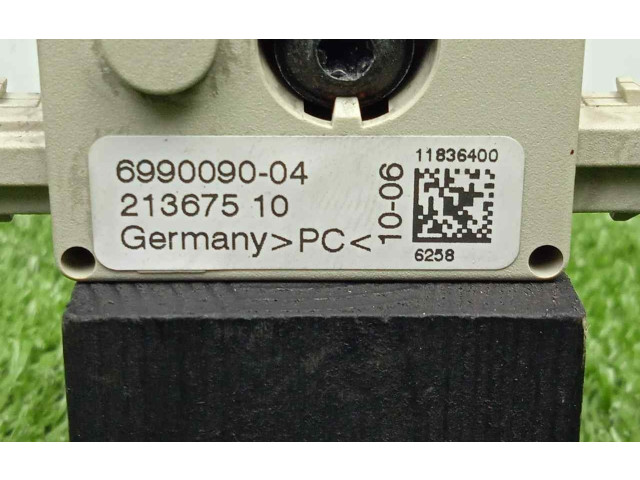 Блок управления 699009004-21367510   BMW X3 E83