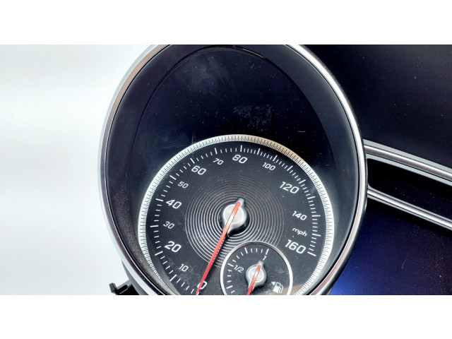Přístrojová deska  Mercedes-Benz GLA W156 2018 A1569004904, 0263698339  