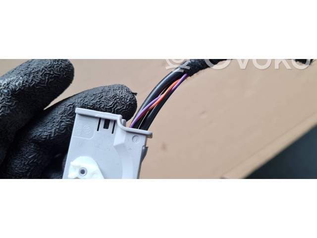   Pojistková skříňka 4M0972144B   Audi RS5 2021