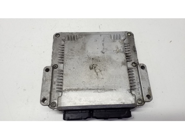 Блок управления двигателя 0281011279, P56044299AD   Jeep Cherokee