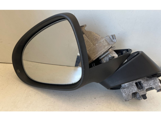 Zpětné zrcátko  Volkswagen Touareg II 2013  7P6857501EN  