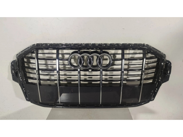 Передняя решётка Audi Q7 4M 2015- года 4M0853651AF, 4M0853651AH      