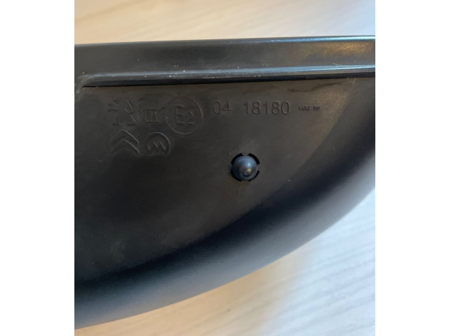 Zpětné zrcátko  Peugeot 208 2021  E20418180  