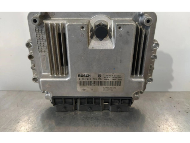 Блок управления двигателем ECU    8200527725   Renault Megane II