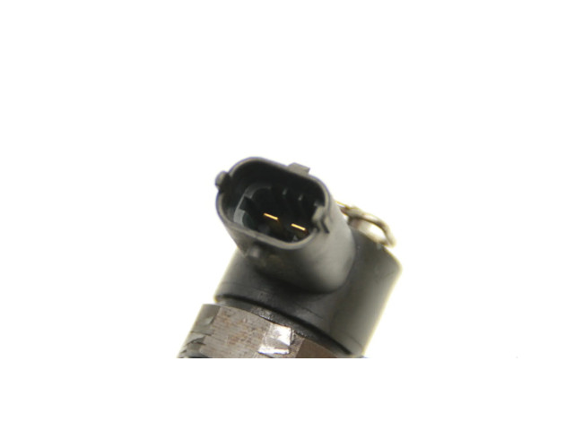 Vstřikovač 338002A800   Hyundai ix35  pro naftový motor 1.7 D4FD 