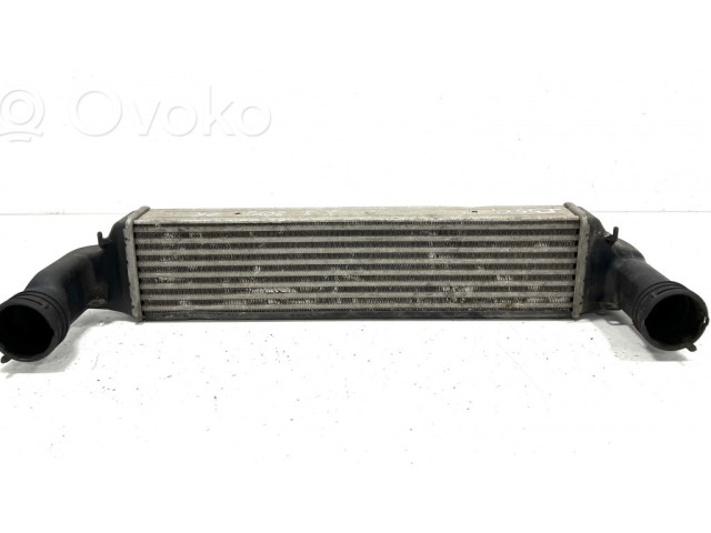 Интеркулер  77897930, 7789793   BMW X3 E83 2.0