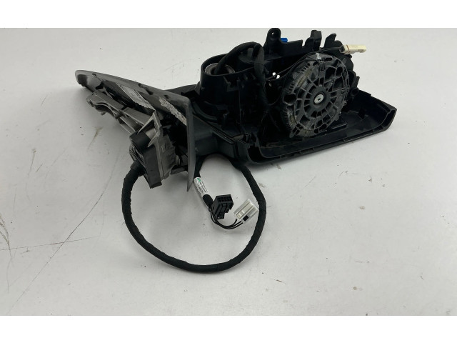 Zpětné zrcátko  Mercedes-Benz A W176 2016  021047  