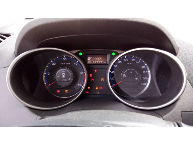 Přístrojová deska  Hyundai ix35 2015 940092Y660, 1100254750  