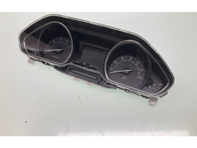 Přístrojová deska  Peugeot 2008 I 2016 9814697180, E137HWE4  