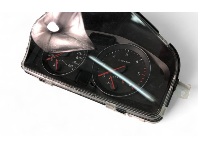 Панель приборов 31254776   Volvo S40       