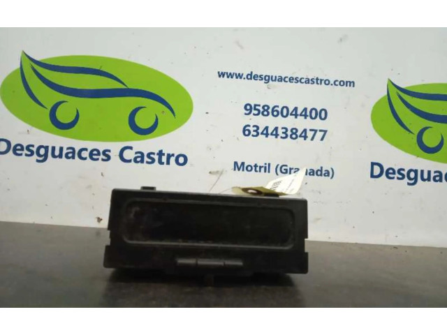 Дисплей    8200107839   Renault Megane II