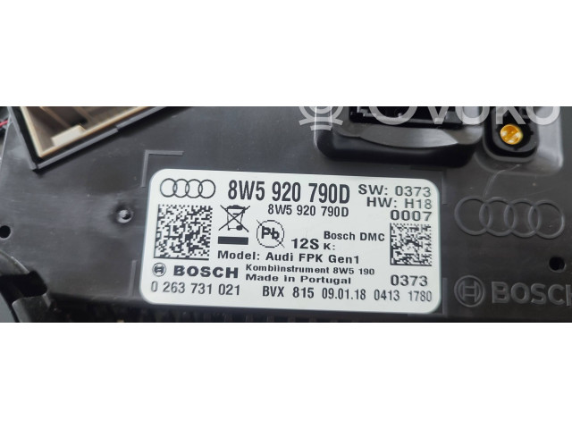Přístrojová deska  Audi A5 2018 8W5920790D, 0263731021  