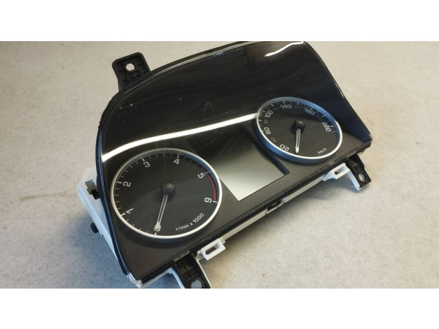 Панель приборов AH22-10849-EG   Land Rover Range Rover Sport L320       