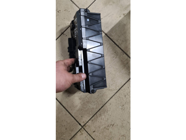 Блок предохранителей 9252815, 17033442   BMW 6 F06 Gran coupe    