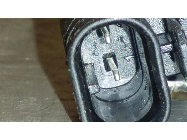Vstřikovač DM5G9F593AA, 0261500221   Ford Focus  pro benzínový motor 1.0  