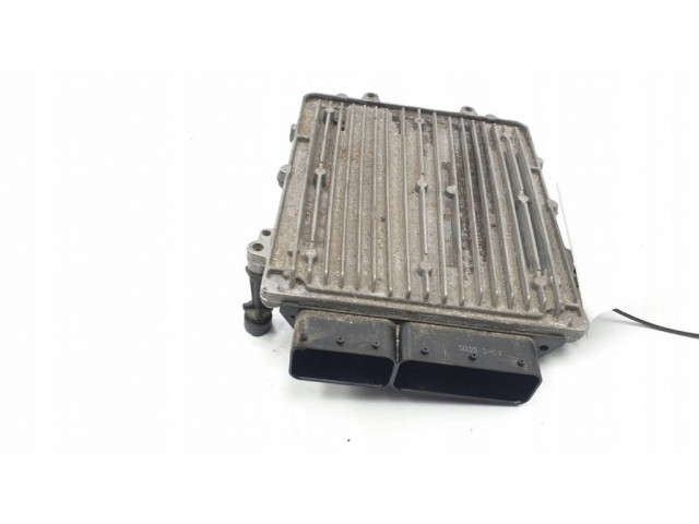 Блок управления двигателем ECU
