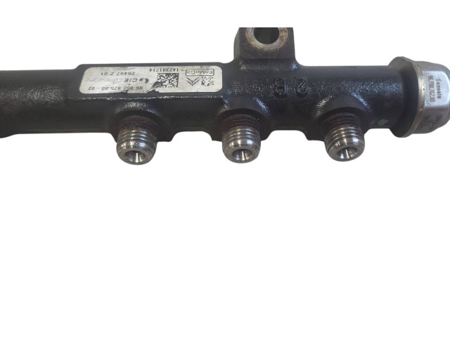 Vstřikovací lišta 9685297580, 142391714   Volvo V40    D4162T 