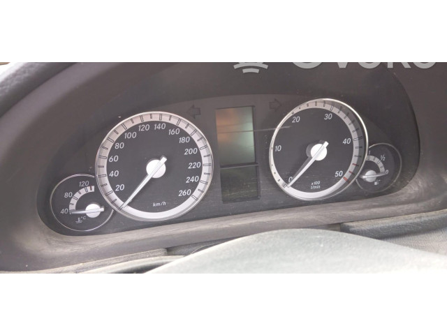 Přístrojová deska  Mercedes-Benz C W203    