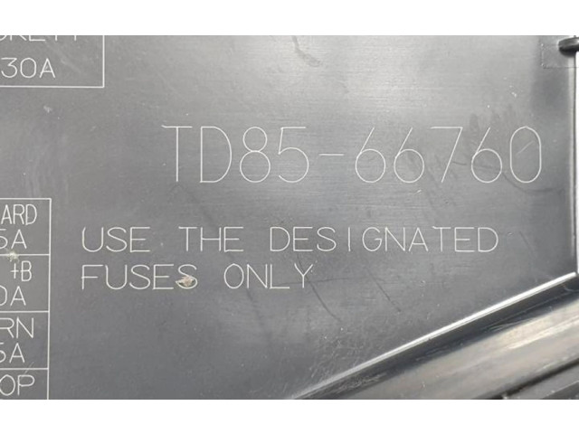 Блок предохранителей TD8566760   Mazda CX-9