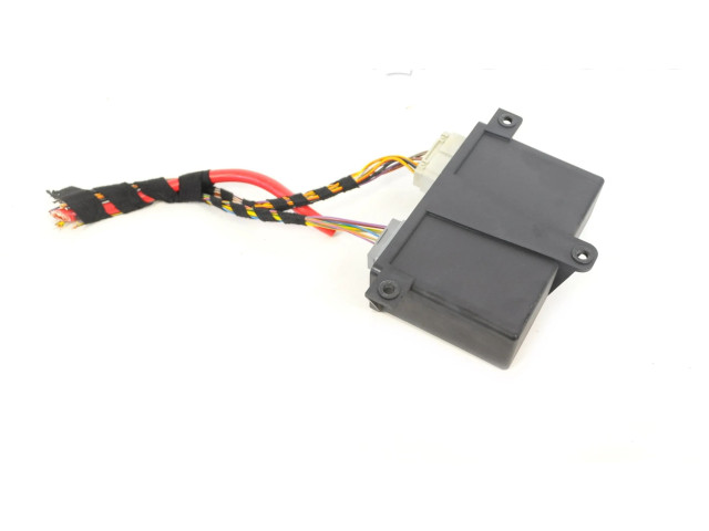 Блок управления заднего тормоза (EMF)    8W832C496AB   Jaguar XF X250