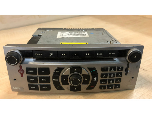 Считывающее устройство CD/DVD навигации (GPS)