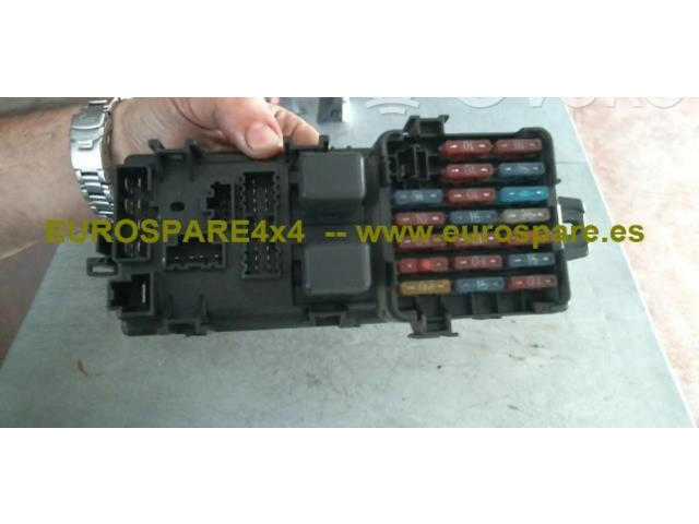   Pojistková skříňka    Mitsubishi Montero 1999