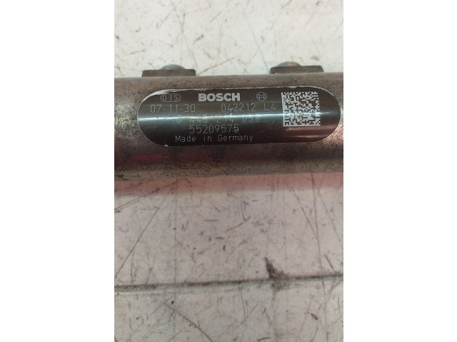 Vstřikovací lišta 55209575, 0445214058   Fiat Croma     